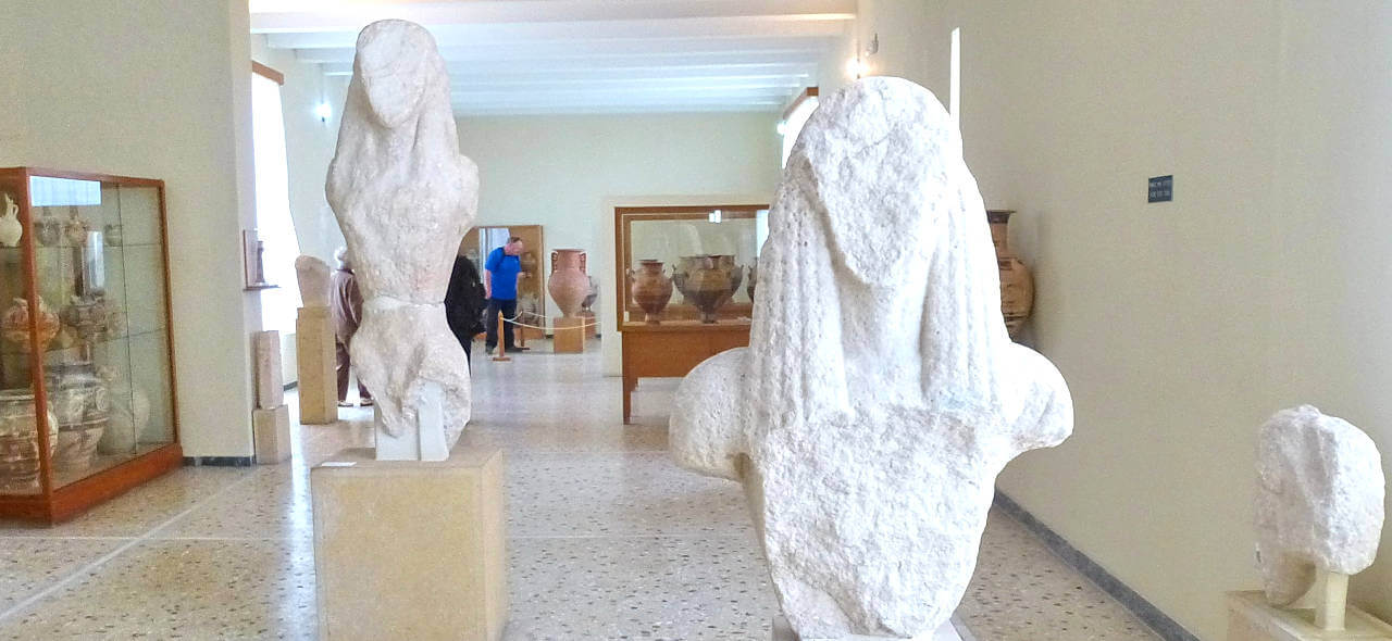 musée archéologique thira