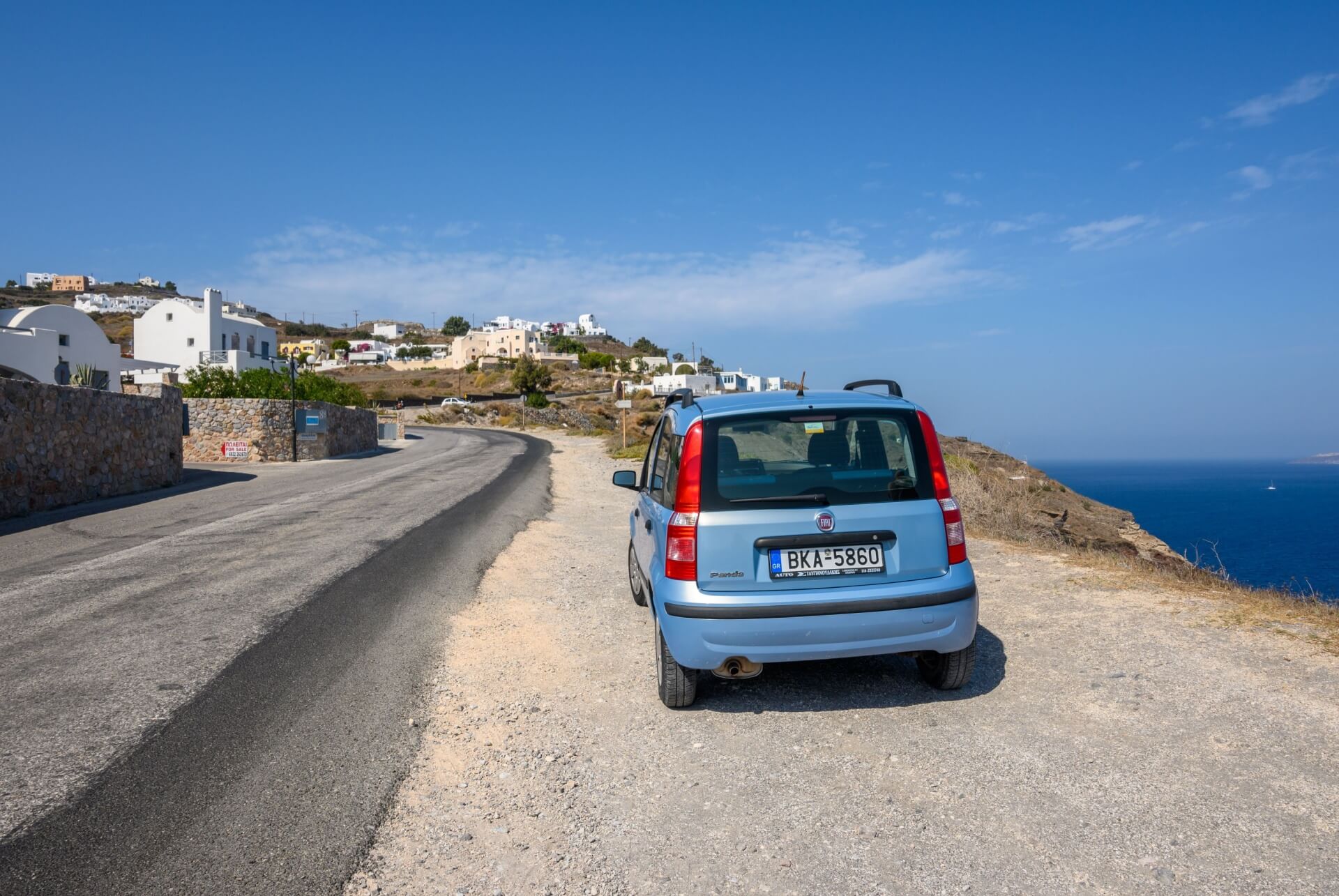 Location de voiture à Santorin
