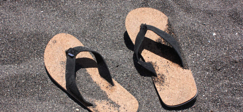 Quelles chaussures porter sur Santorin ? 1 santorin en tongs