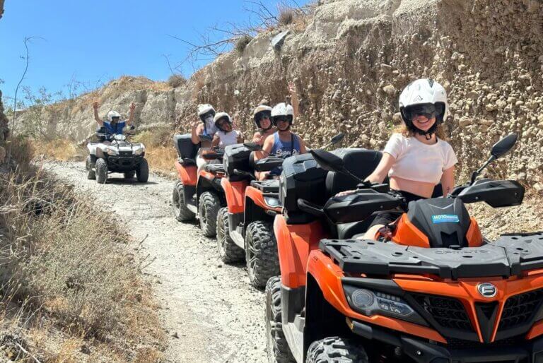Excursion en quad 4x4 à Santorin