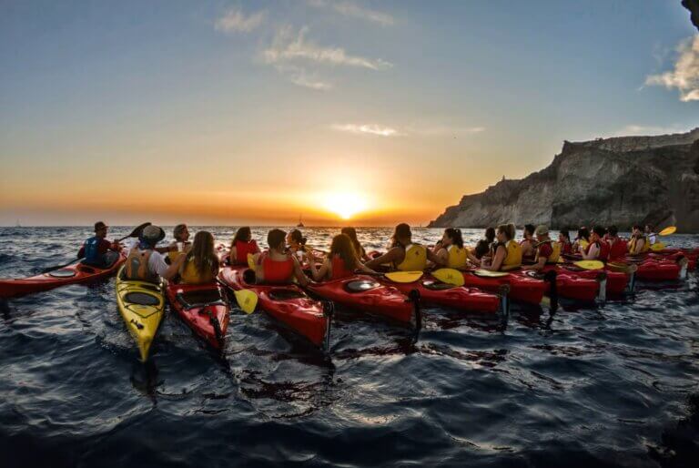 Réservation d'activités 3 Kayak de mer au coucher du soleil avec dîner